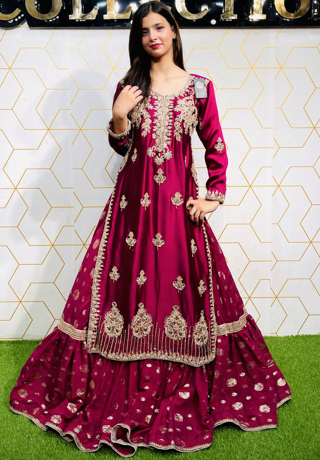 Amna Collection Le011 – Sheesha Silk Bridal Formal with Crystal & Raisham Work