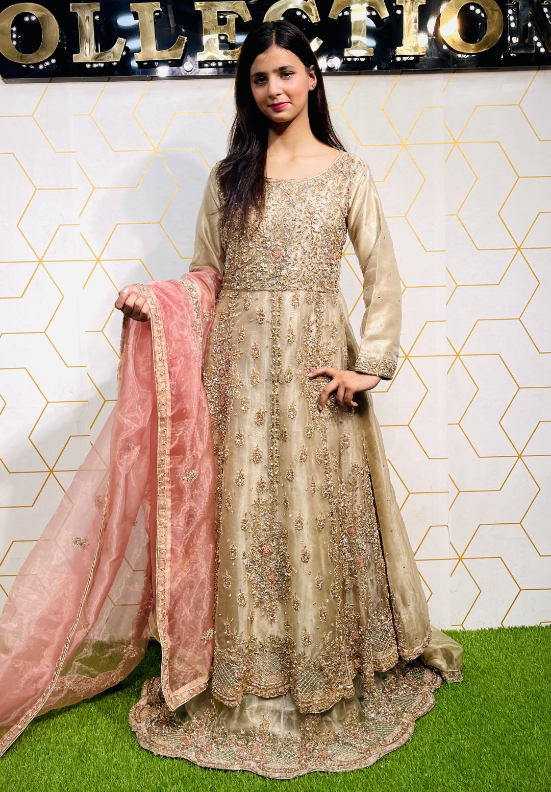 Amna Collection DE052 – Organza Bridal Walima with Crystal & Raisham Work